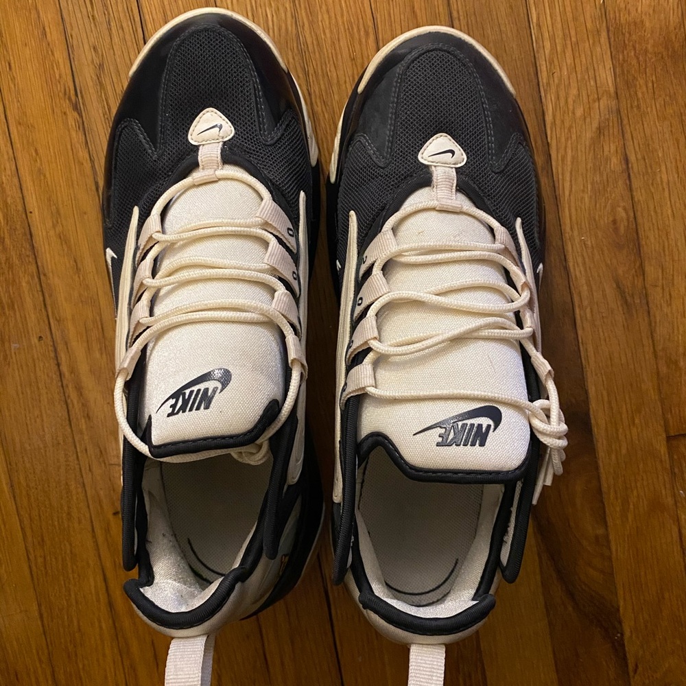 Nike Zoom Sneaker